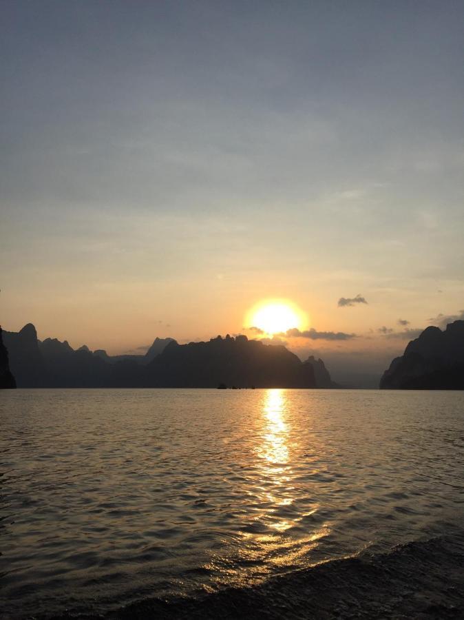 Khao Sok Inn Hostel Khao Sok National Park Екстериор снимка